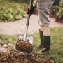Загребваща лопата Fiskars Ergonomic™ 132 cm | BaseiniBG